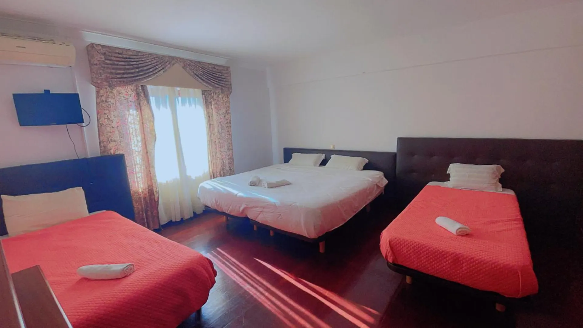 Jantesta Guest House Coimbra 0*,  Portugal
